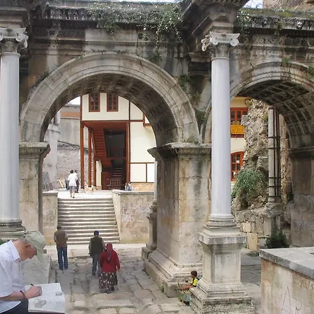 Ersoy Aga Lägenhetshotell Antalya