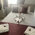 Ersoy Aga アパートホテル アンタルヤ